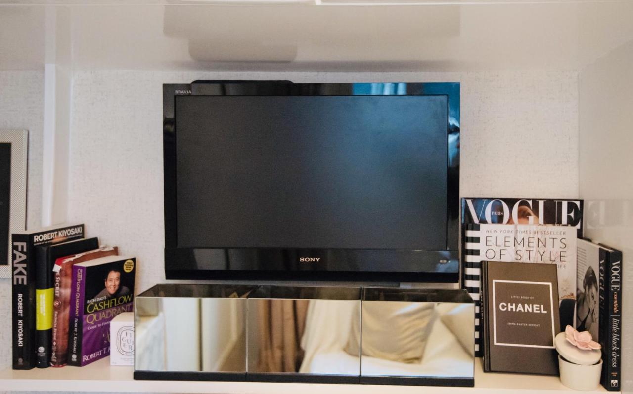 Fully equipped Studio in the heart of Paris - Area champs Elysées Extérieur photo